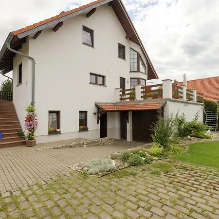 Cozy Retreat In Ballenstedt, Cleaning Included Apartment Ballenstedt
